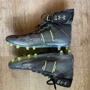 Under Armour Highlight MC Black football cleats